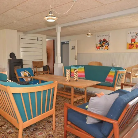 Tatil Evi 16 Bedroom Cozy In Blavand Ho