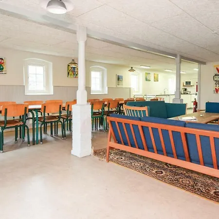 Holiday home 16 Bedroom Cozy In Blavand *
